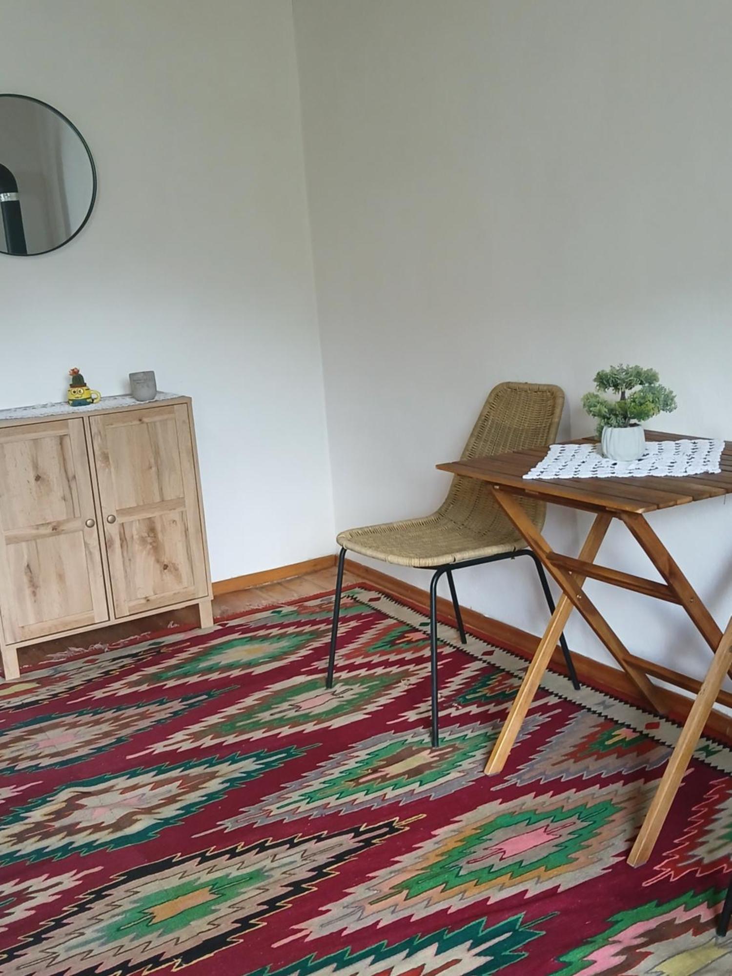 Hotel Bujtina Tusha Priska e Madhe Zewnętrze zdjęcie